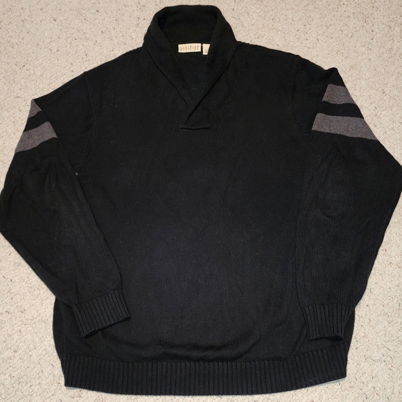 Eastside / Westside Other - Vintage Eastside / Westside Black Sweater with Gray Accents